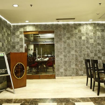 โรงแรมจิวิเทช เดลี ภายนอก รูปภาพ